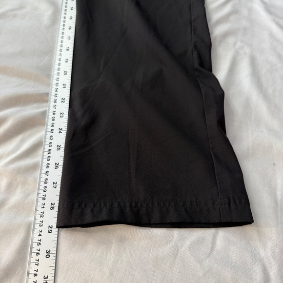 IZOD Golf Men's Performance Wear Lightweight Golf Pants Black Tag: 36x30 Active - Picture 11 of 14